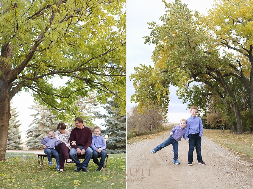 BEAUTI photography Tribune family photography outdoor lifestyle photography farm family brothers photo