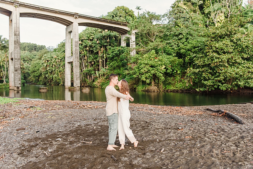 BEAUTI photography Big Island Hawaii pre-wedding photo shoot engagement photo