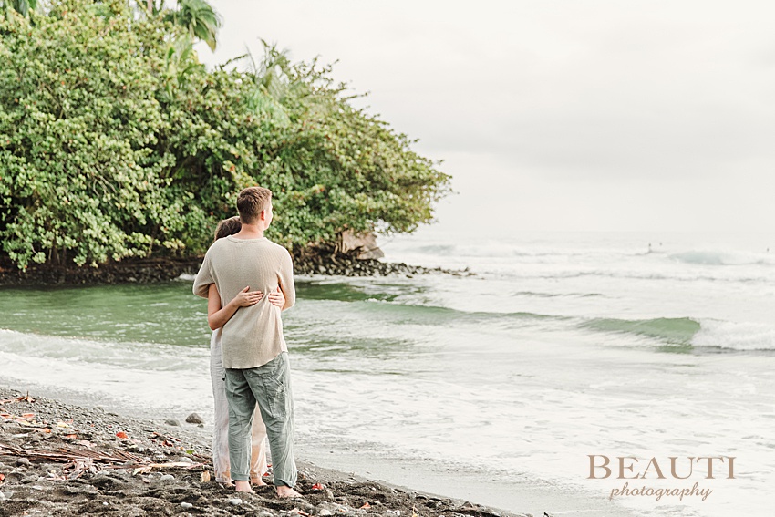 BEAUTI photography Big Island Hawaii beach photo shoot engagement photo