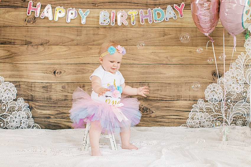 BEAUTI photography Saskatchewan family lifestyle photographer one year old baby girl happy birthday