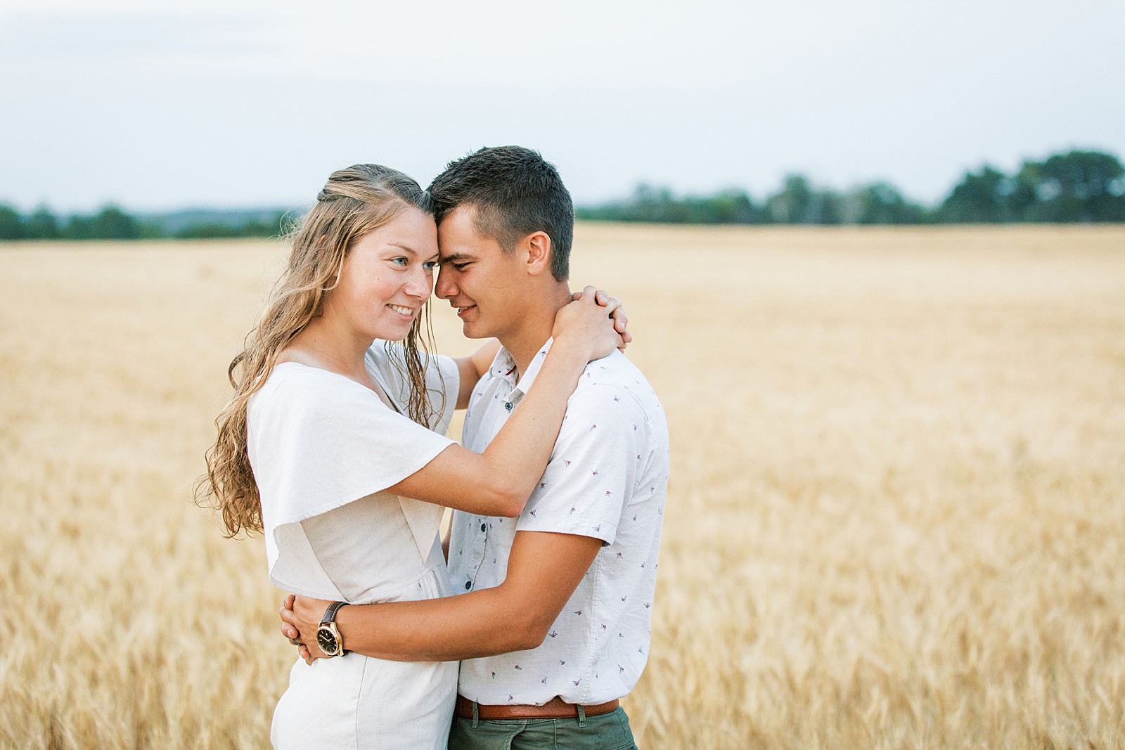 Jenelle Quigley Photography Manitoba lifestyle couple photo session