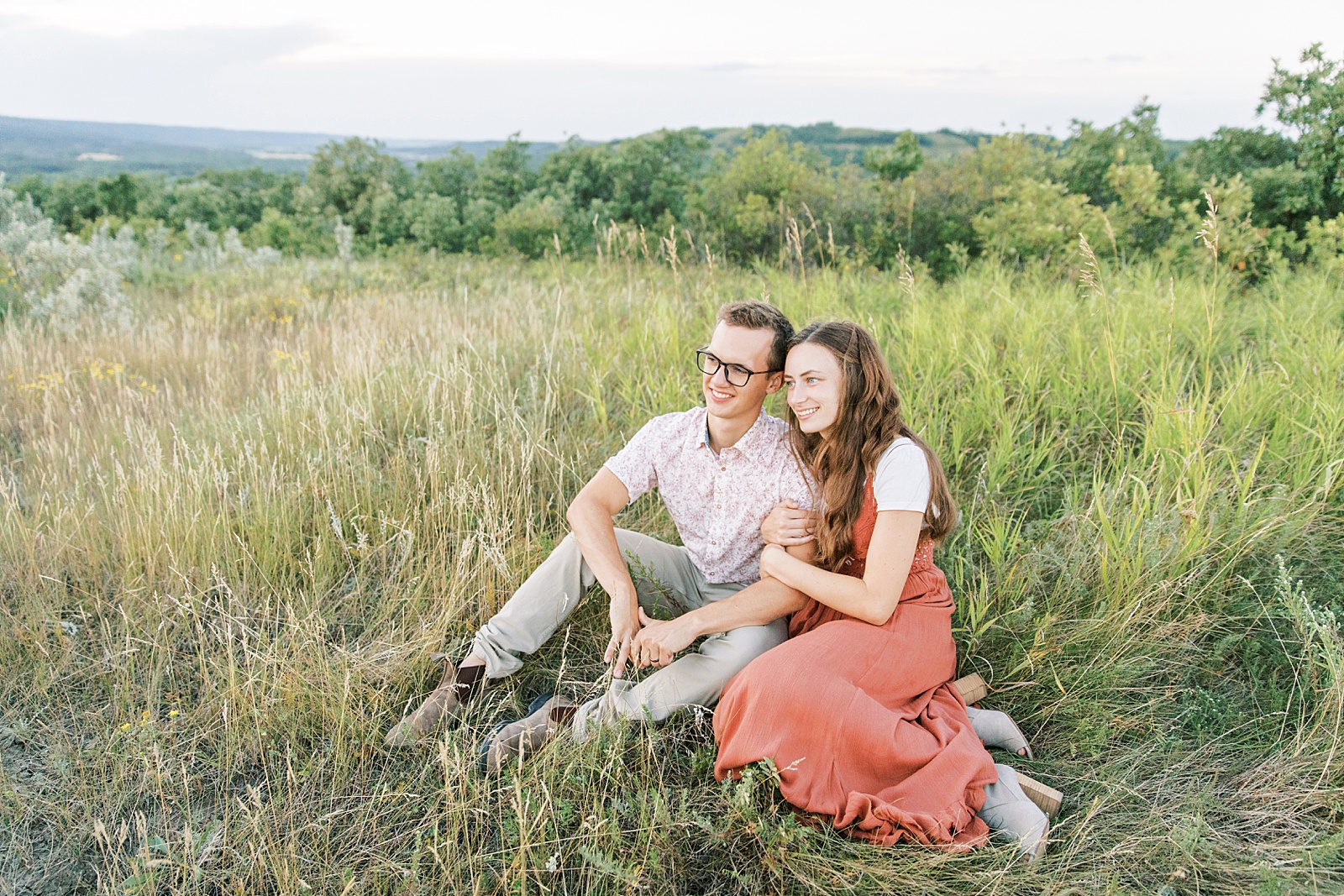 Jenelle Quigley Photography Manitoba lifestyle couple photo session