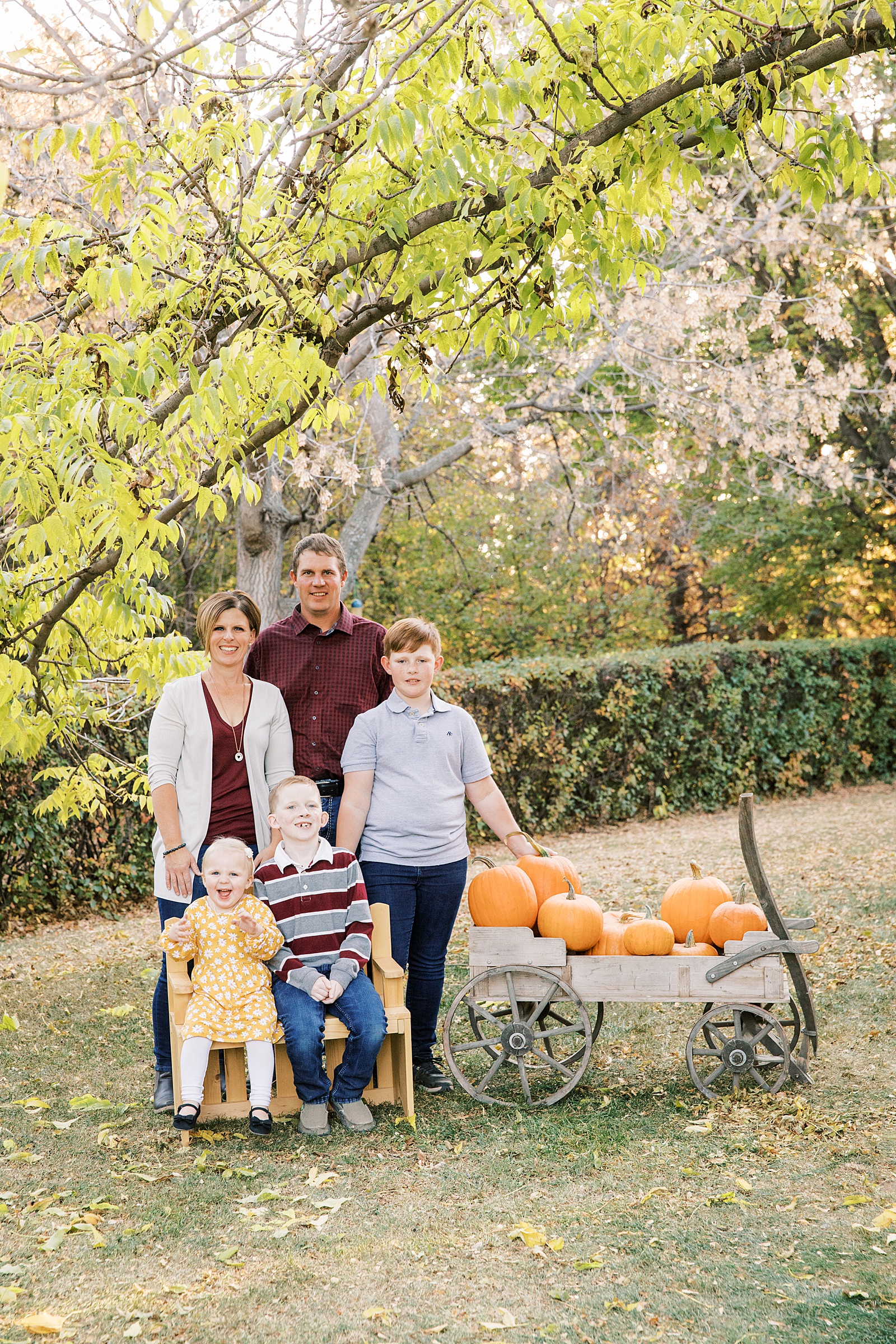 Jenelle Quigley Photography family lifestyle photo session Tribune Saskatchewan