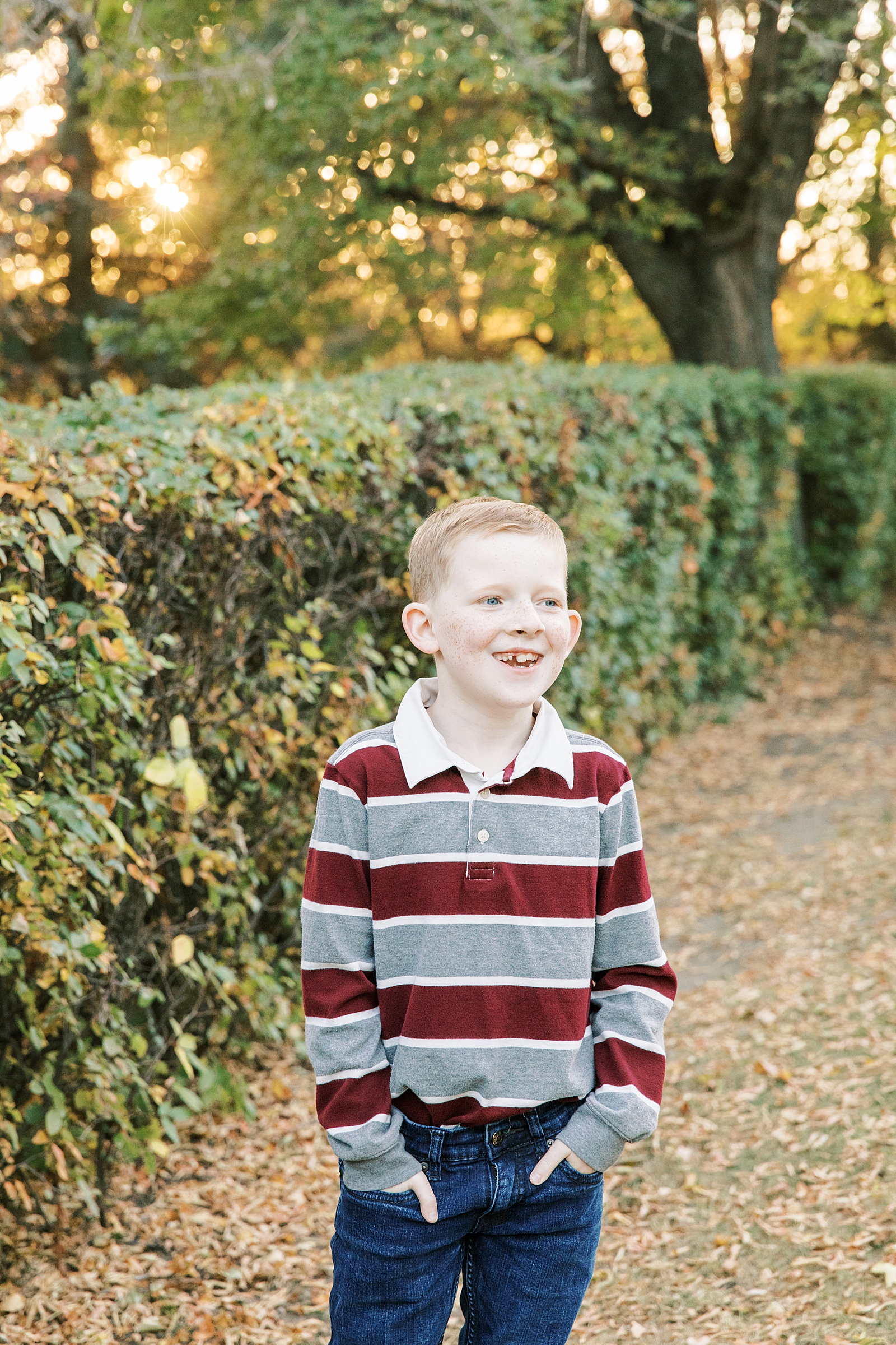 Jenelle Quigley Photography family lifestyle photographer Tribune Saskatchewan children portraits fall leaves
