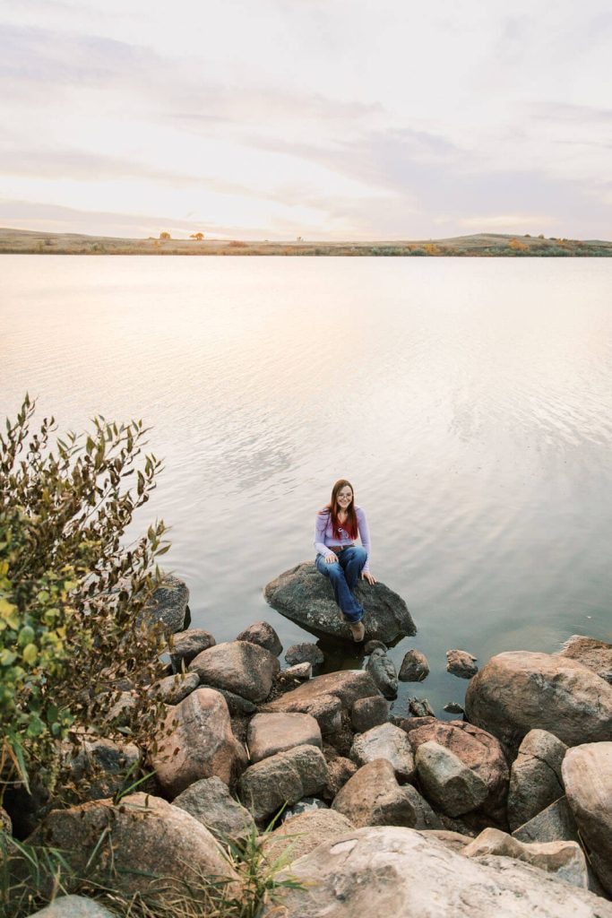 Jenelle Quigley Photography Weyburn lifestyle photographer WCS Grad Class of 2024 Nickle Lake fall grad casuals sunset