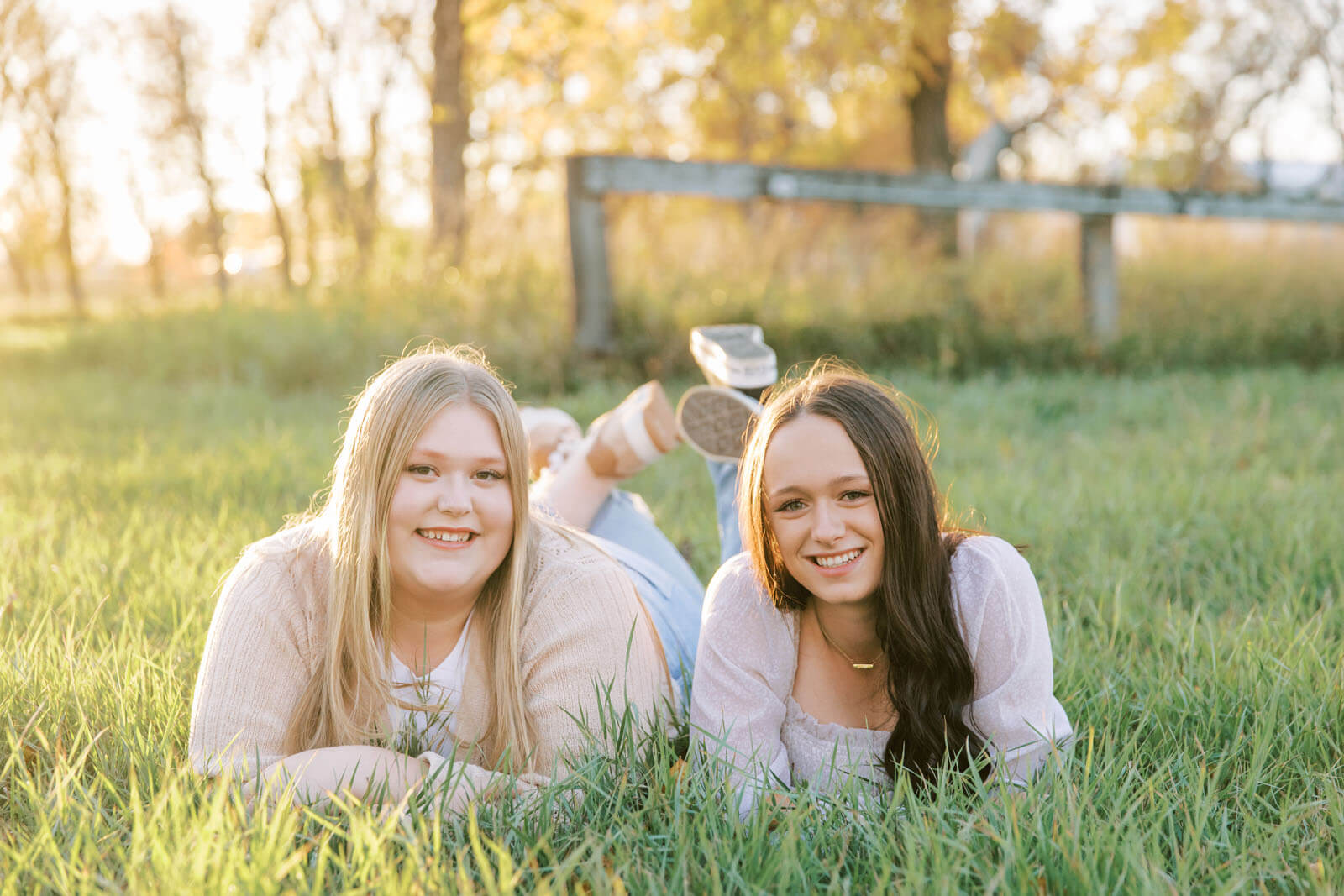 Jenelle Quigley Saskatchewan lifestyle photographer Radville high school graduation
