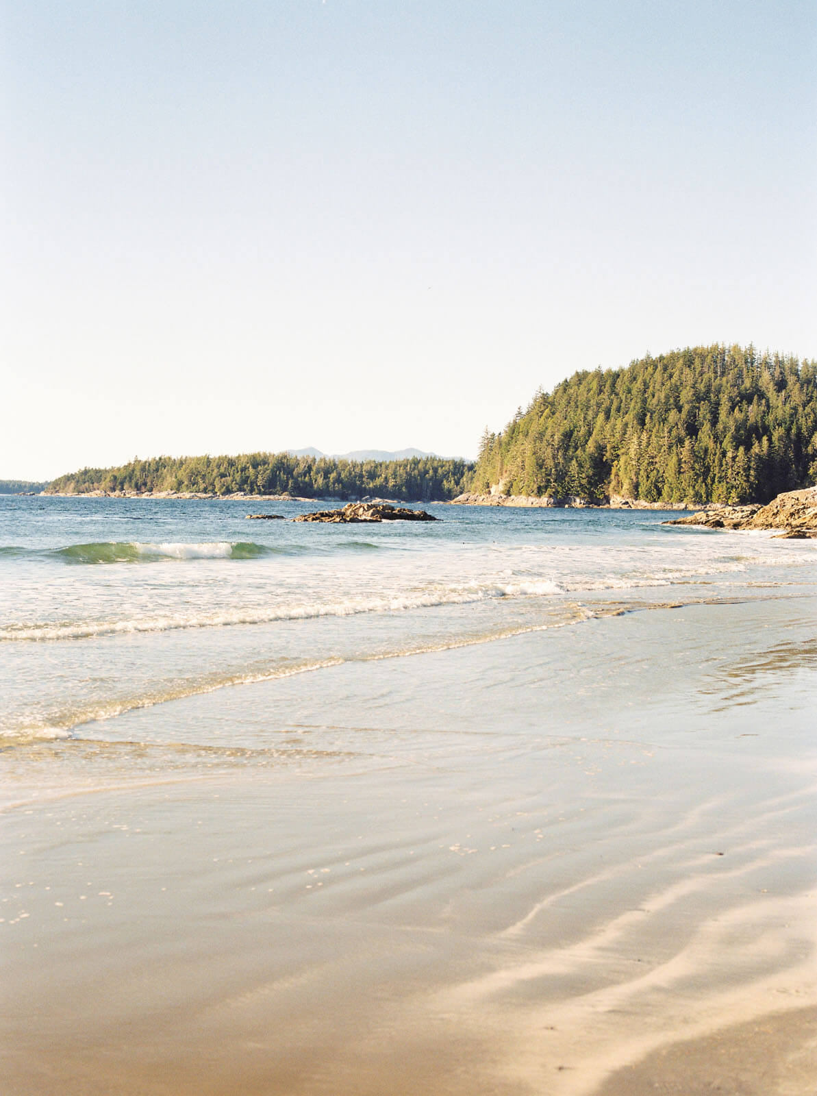 Jenelle Quigley Photography Vancouver Island travel photographer Tonquin Beach hike