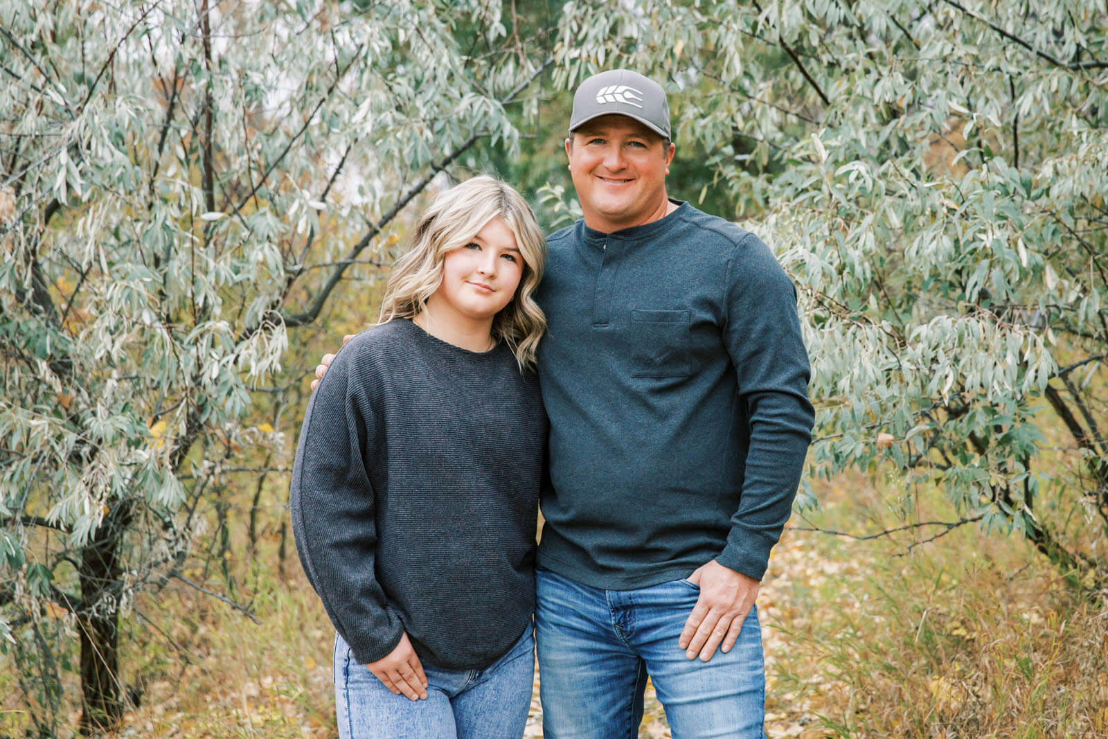 Jenelle Quigley Photography Saskatchewan family lifestyle photographer Weyburn father and daughter