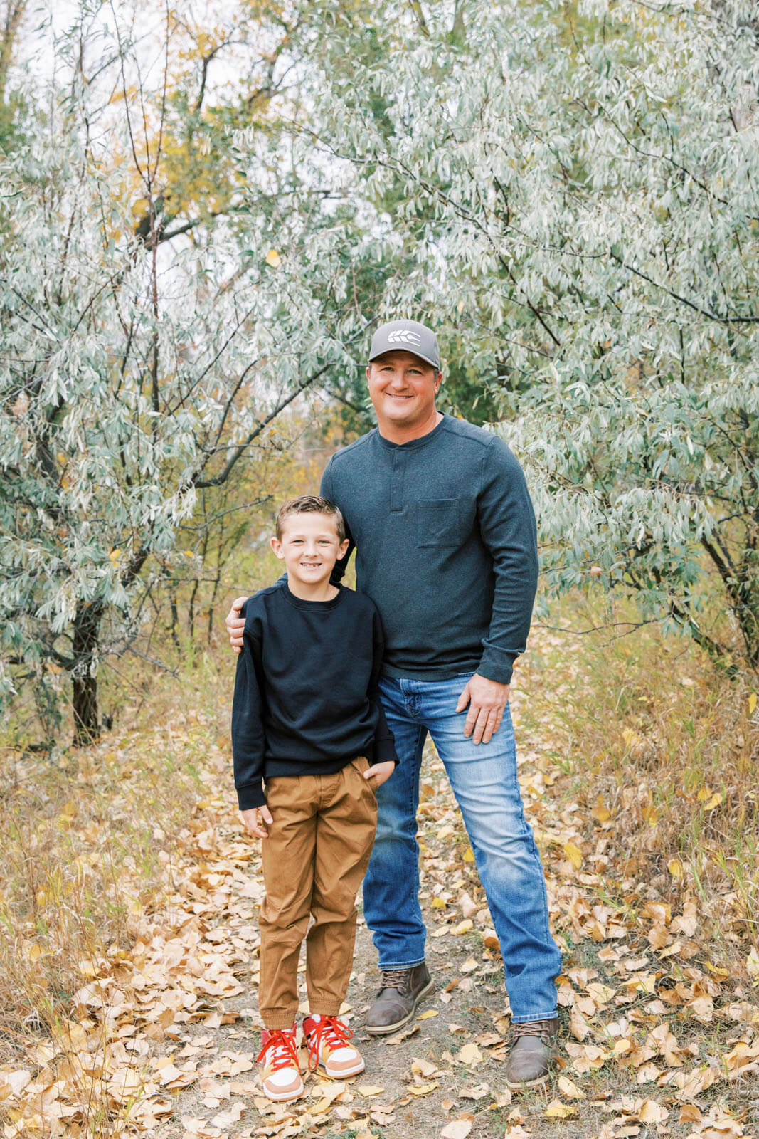 Jenelle Quigley Photography Saskatchewan family lifestyle photographer Weyburn father and son