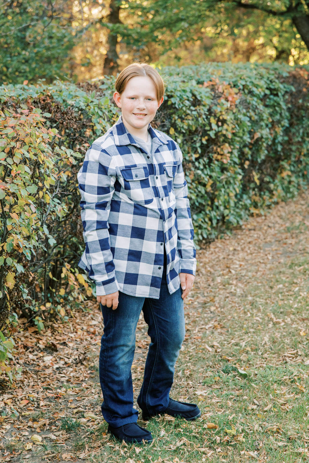 Jenelle Quigley Photography Weyburn Saskatchewan family lifestyle photographer autumn photo session children portraits
