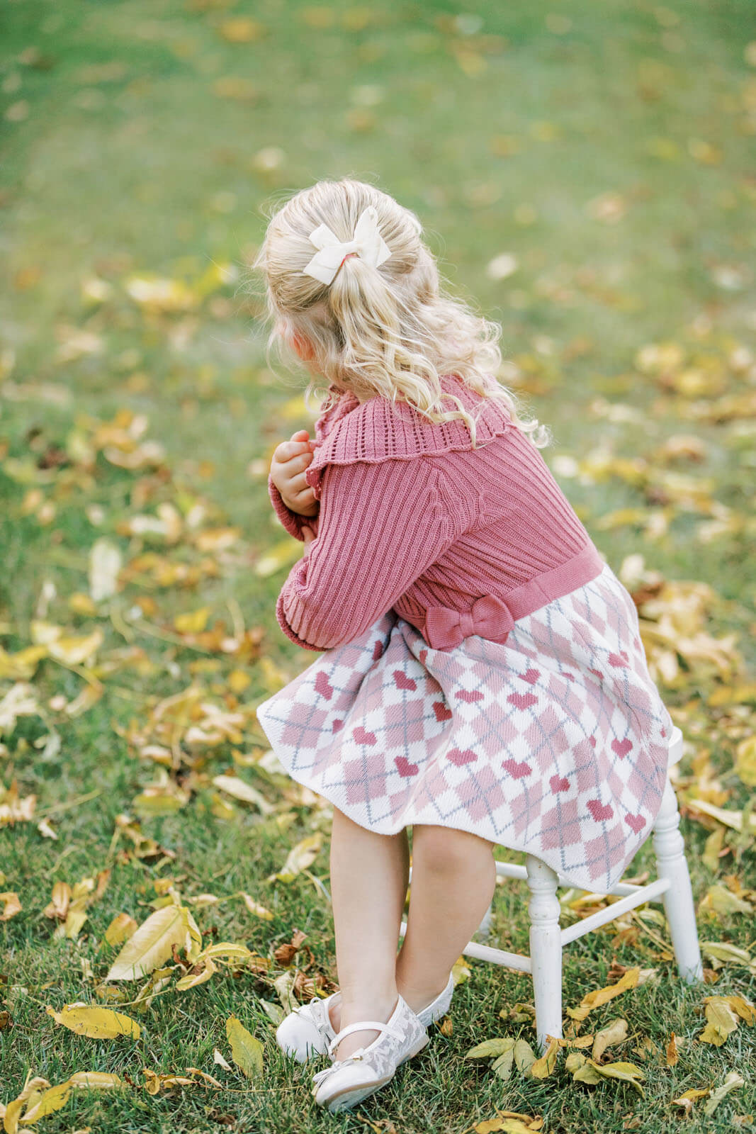 Jenelle Quigley Photography Weyburn Saskatchewan family lifestyle photographer autumn photo session children portraits