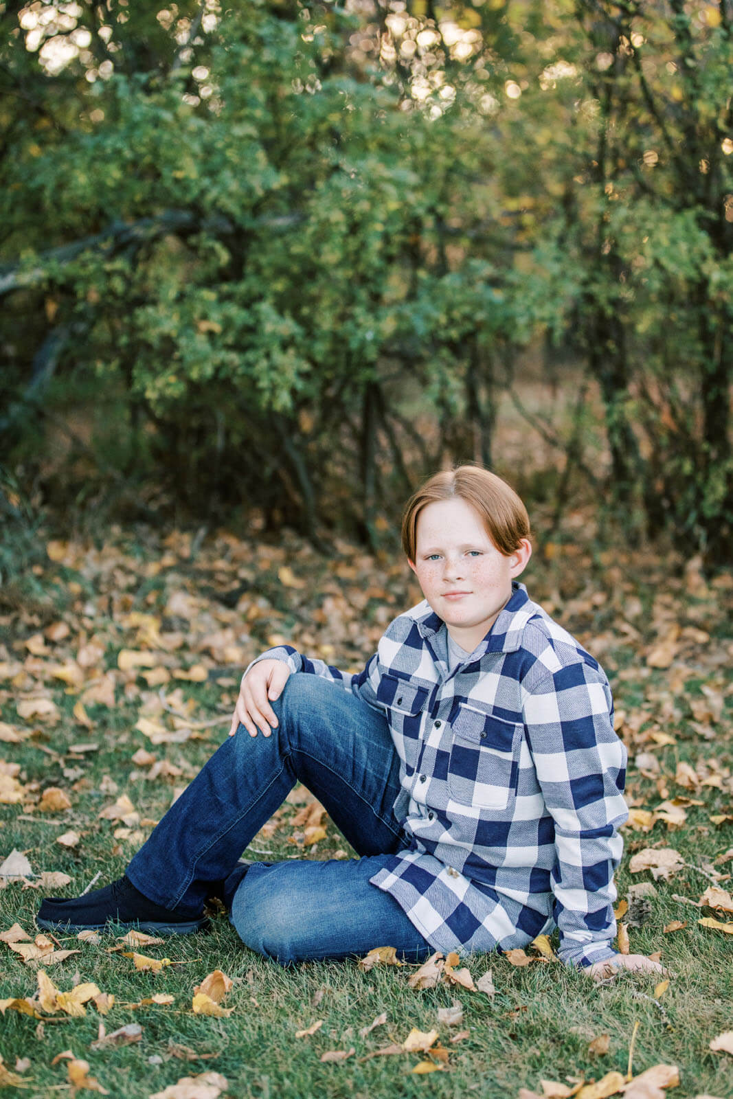 Jenelle Quigley Photography Weyburn Saskatchewan family lifestyle photographer autumn photo session children portraits
